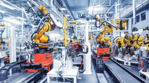 制造业人才困境 从曹德旺的忧思看年轻择业观的变迁